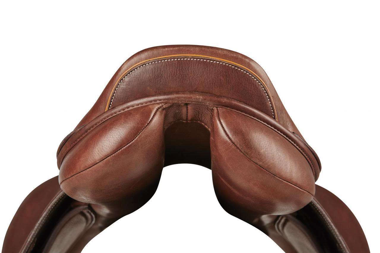 Collegiate Honour Close Contact Saddle - Image 2